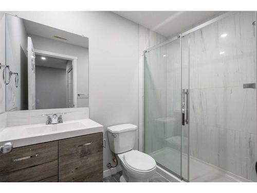 110 Brightoncrest Grove Se, Calgary, AB - Indoor Photo Showing Bathroom