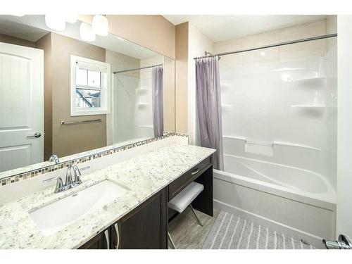 1224 Brightoncrest Green Se, Calgary, AB - Indoor Photo Showing Bathroom