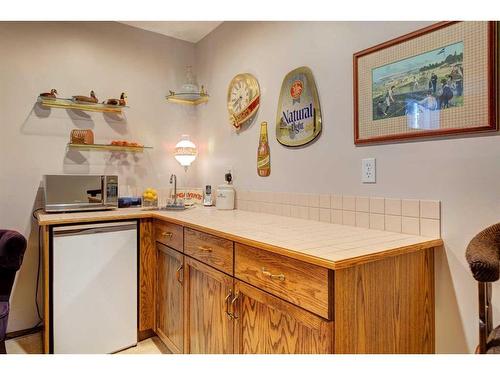 54 Douglasview Park Se, Calgary, AB - Indoor Photo Showing Kitchen