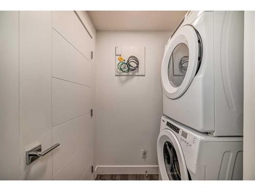 506-10060 46 Street Ne, Calgary, AB - Indoor Photo Showing Laundry Room