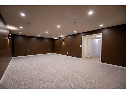 8 Arbour Glen Close Nw, Calgary, AB - Indoor