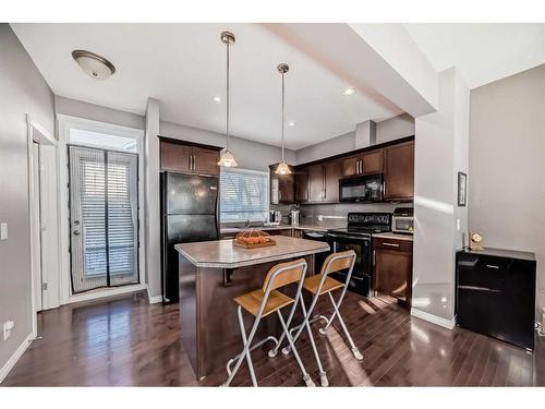 175 Kincora Heath Nw, Calgary, AB - Indoor Photo Showing Kitchen