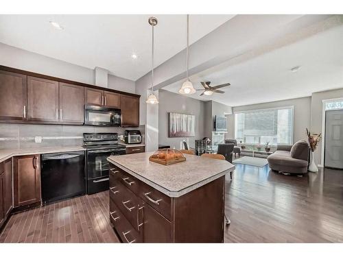 175 Kincora Heath Nw, Calgary, AB - Indoor Photo Showing Kitchen