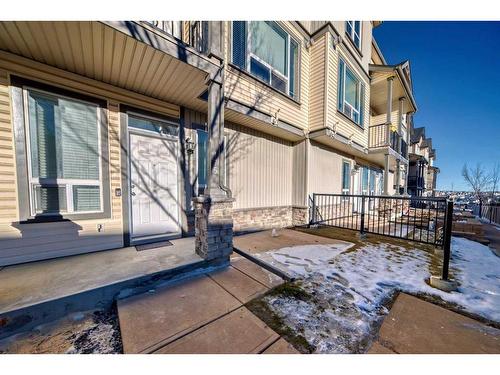 175 Kincora Heath Nw, Calgary, AB - Outdoor