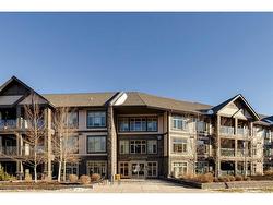 206-45 Aspenmont Heights SW Calgary, AB T3H 0E5