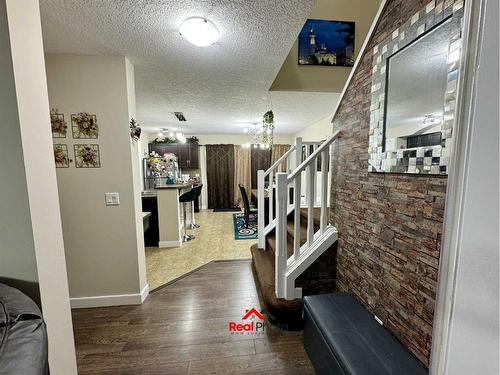 168 Saddlebrook Circle Ne, Calgary, AB - Indoor Photo Showing Other Room