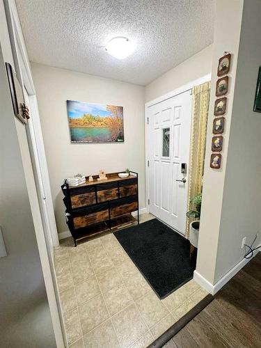 168 Saddlebrook Circle Ne, Calgary, AB - Indoor Photo Showing Other Room