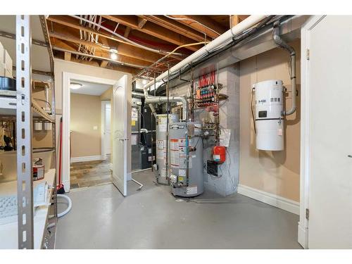 307 Wildwood Drive Sw, Calgary, AB - Indoor Photo Showing Basement