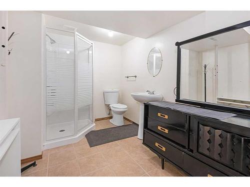 161 Country Hills Way Nw, Calgary, AB - Indoor Photo Showing Bathroom