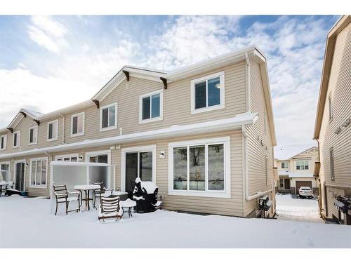 239 Sunset Point, Cochrane, AB - Indoor Photo Showing Laundry Room