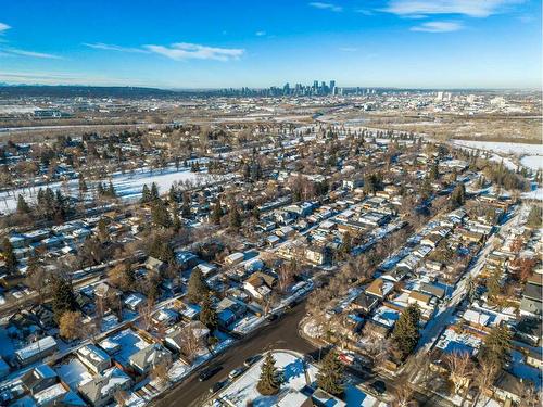 6609 19 Street Se, Calgary, AB - Outdoor With View