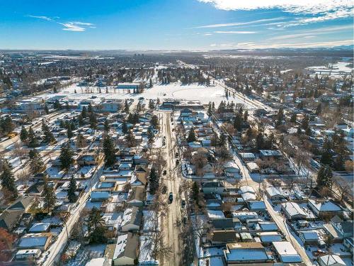 6609 19 Street Se, Calgary, AB - Outdoor With View