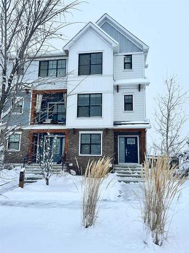 210 Alpine Avenue Sw, Calgary, AB - Outdoor With Facade