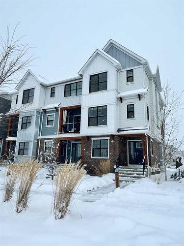 210 Alpine Avenue Sw, Calgary, AB - Outdoor With Facade