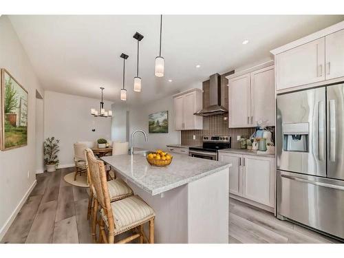 210 Alpine Avenue Sw, Calgary, AB - Indoor Photo Showing Kitchen With Stainless Steel Kitchen With Upgraded Kitchen