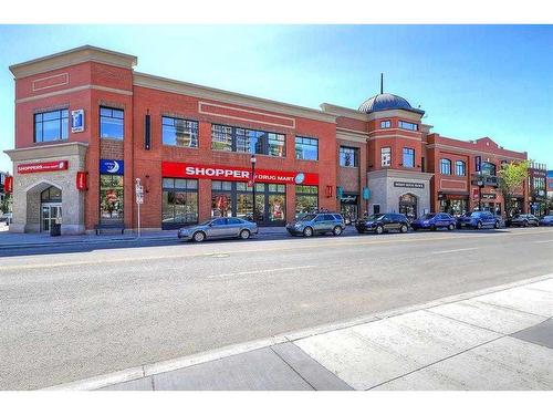 1506-733 14 Avenue Sw, Calgary, AB - Outdoor