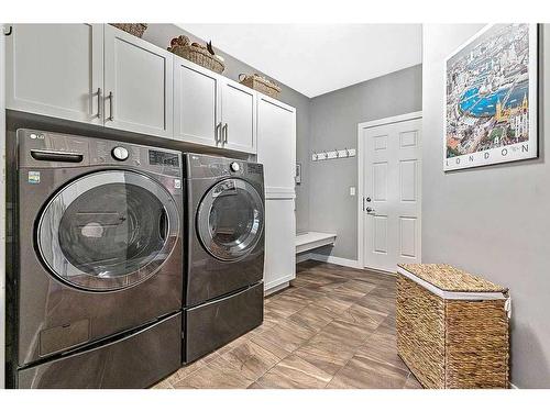 79 Cranbrook Way Se, Calgary, AB - Indoor Photo Showing Laundry Room