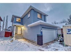 37 Somerside Crescent SW Calgary, AB T2Y 4G8