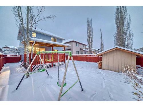 37 Somerside Crescent Sw, Calgary, AB - Outdoor