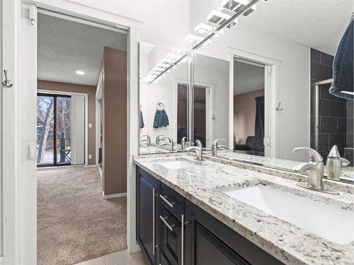 420 Varsity Estates Place Nw, Calgary, AB - Indoor Photo Showing Bathroom