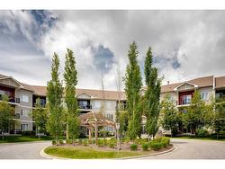 1207-1540 Sherwood Boulevard NW Calgary, AB T3R 0K5