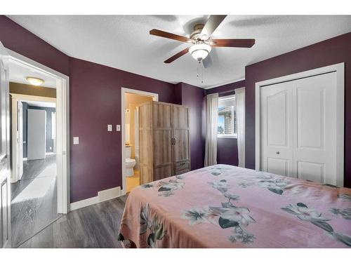 37 Taralea Circle Ne, Calgary, AB - Indoor Photo Showing Bedroom