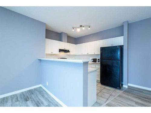 2415-333 Taravista Drive Ne, Calgary, AB - Indoor Photo Showing Kitchen