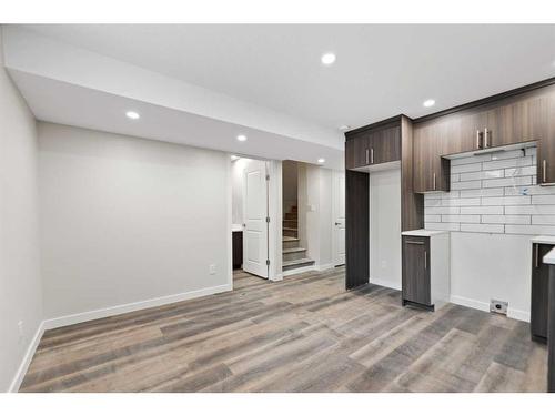 274 Redstone Drive Ne, Calgary, AB - Indoor Photo Showing Kitchen