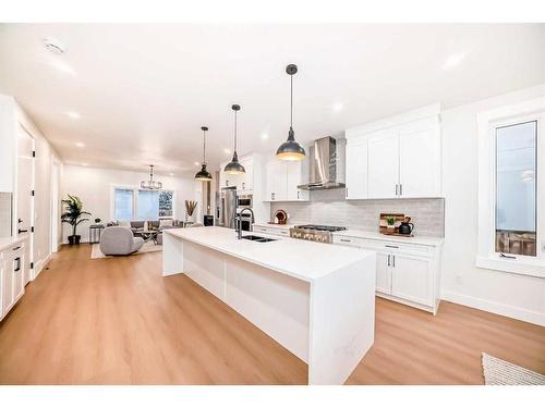 390 Hendon Drive Nw, Calgary, AB - Indoor Photo Showing Kitchen With Upgraded Kitchen