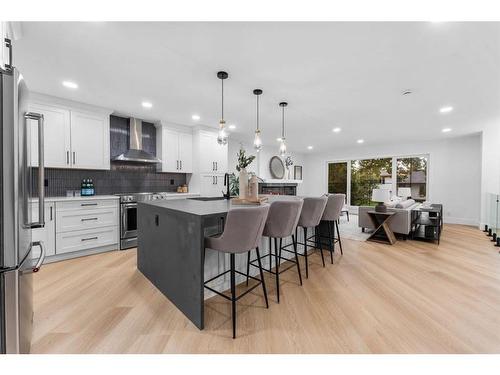 10404 Maplemont Road Se, Calgary, AB - Indoor Photo Showing Kitchen With Upgraded Kitchen