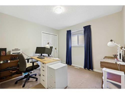 83 Copperstone Boulevard Se, Calgary, AB - Indoor Photo Showing Office