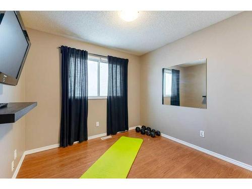 8203 Ranchview Drive Nw, Calgary, AB - Indoor