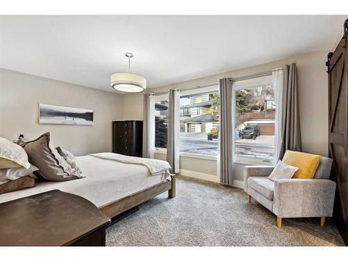 2407 Juniper Road Nw, Calgary, AB - Indoor Photo Showing Bedroom