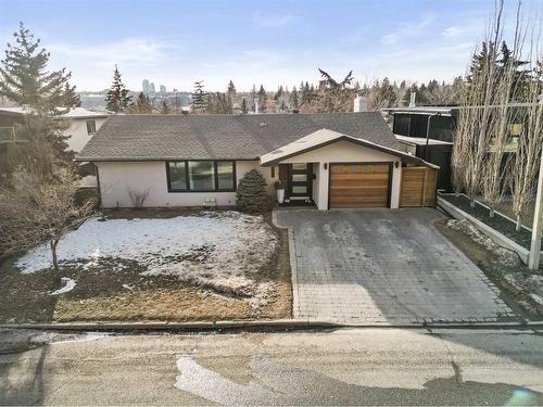 2407 Juniper Road Nw, Calgary, AB - Outdoor