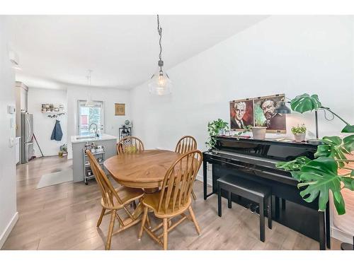 3543 69 Street Nw, Calgary, AB - Indoor Photo Showing Dining Room