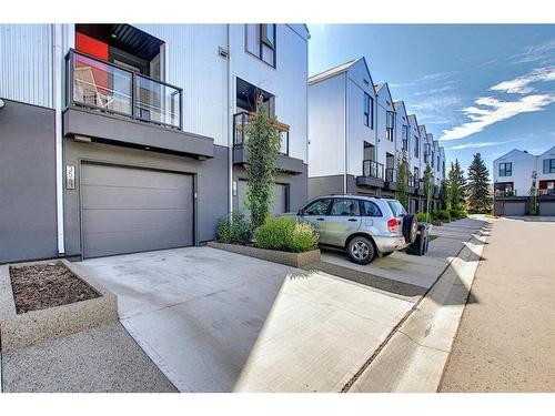 3543 69 Street Nw, Calgary, AB - Outdoor With Balcony