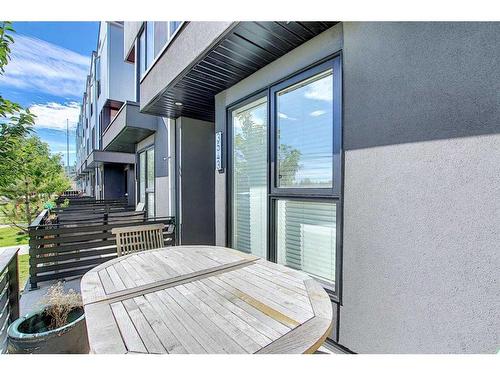 3543 69 Street Nw, Calgary, AB - Outdoor With Exterior