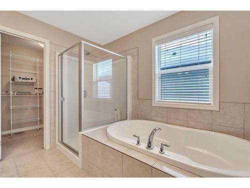 110 Autumn Circle Se, Calgary, AB - Indoor Photo Showing Bathroom