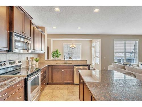 110 Autumn Circle Se, Calgary, AB - Indoor Photo Showing Kitchen