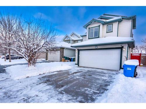 84 Douglas Glen Crescent Se, Calgary, AB - Outdoor