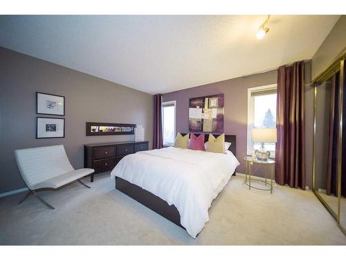 251 Coachway Road Sw, Calgary, AB - Indoor Photo Showing Bedroom