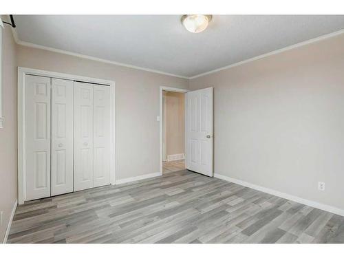 248 Allan Crescent Se, Calgary, AB - Indoor Photo Showing Other Room