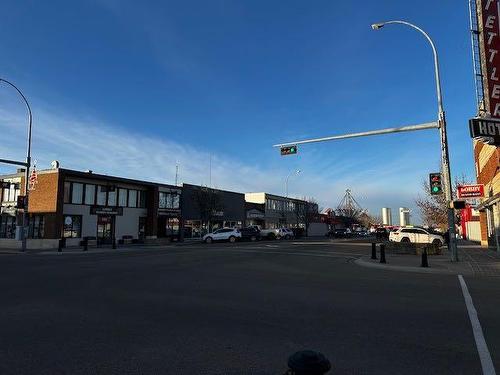 5001 50 Street, Stettler, AB 