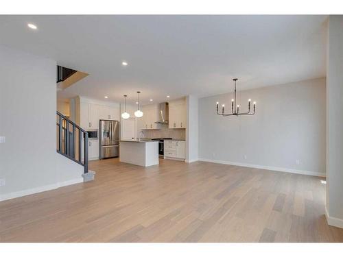 46 Fireside Point, Cochrane, AB - Indoor Photo Showing Kitchen