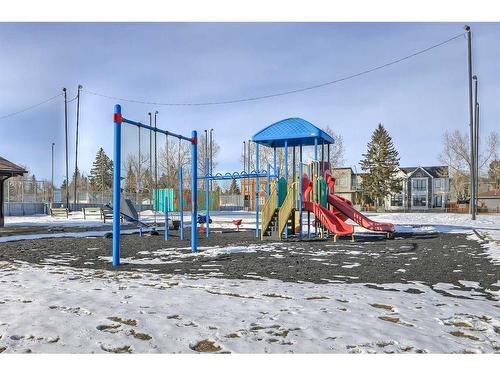 3515 42 Street Sw, Calgary, AB - Outdoor