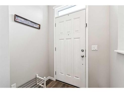 8113 Masters Boulevard Se, Calgary, AB - Indoor Photo Showing Other Room