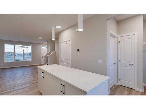 192 Hotchkiss Drive Se, Calgary, AB - Indoor Photo Showing Other Room