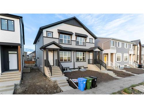 192 Hotchkiss Drive Se, Calgary, AB - Outdoor With Facade