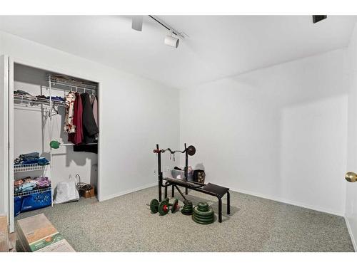 173 Coral Sands Place Ne, Calgary, AB - Indoor