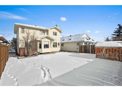 173 Coral Sands Place Ne, Calgary, AB - Outdoor